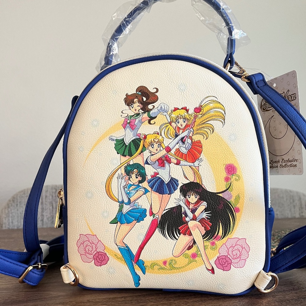 Pretty Guardian Sailor Moon Sailor Guardians & Black Moon Reversible Mini